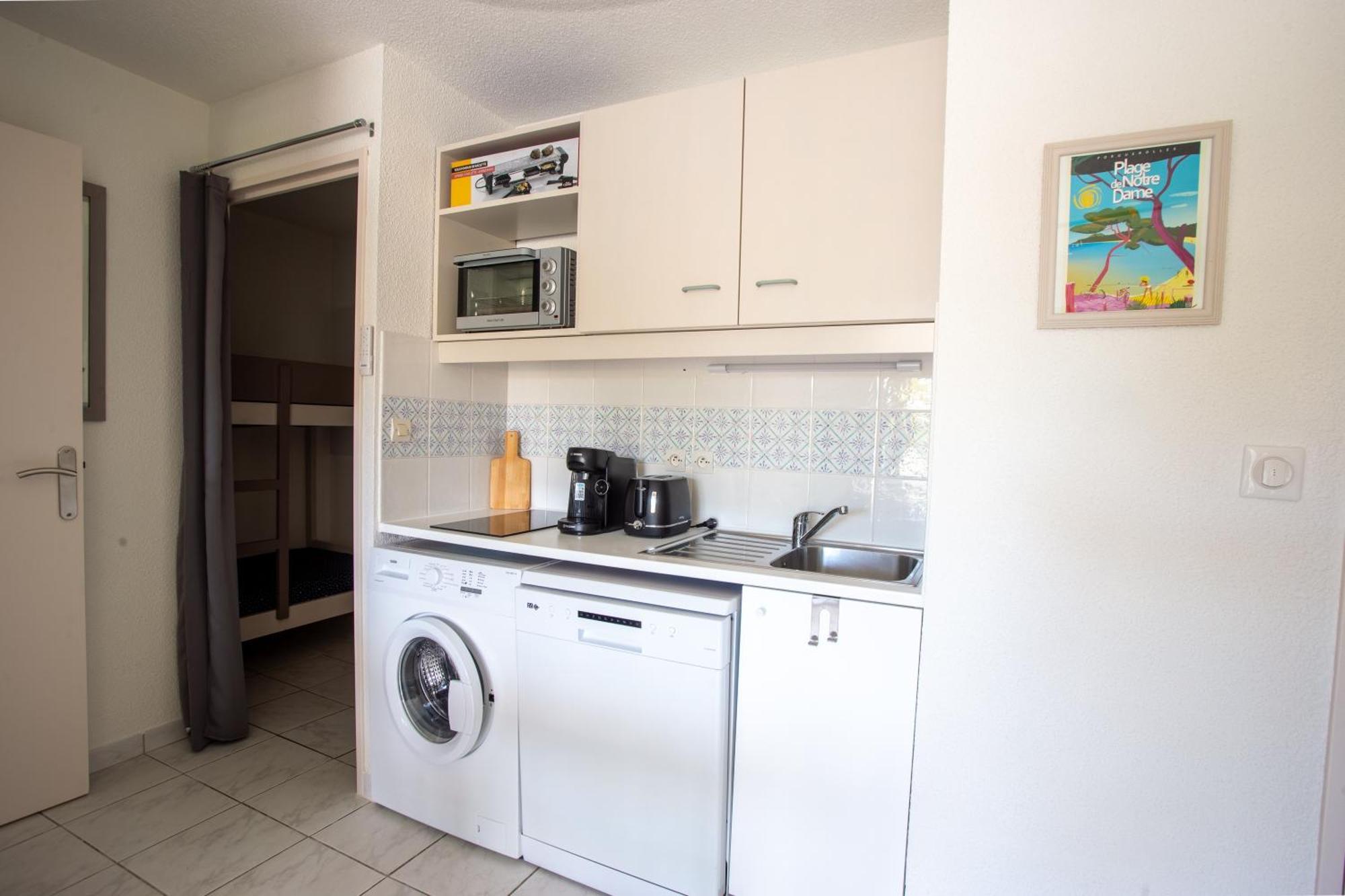 Lou Estrella - Appt 4P Avec Piscine Proche Plage Le Lavandou Exterior foto